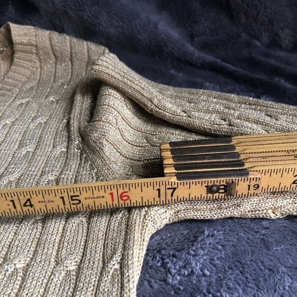 𝅺CHARTER‎ club Cable silk blend metallic gold V-neck sweater size small  #w1024 - Picture 6 of 9
